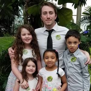 Meet your Posher, Hank